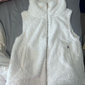 Fuzzy Tommy Hilfiger Vest